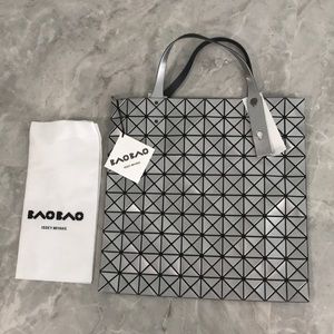 Issey Miyake baobao